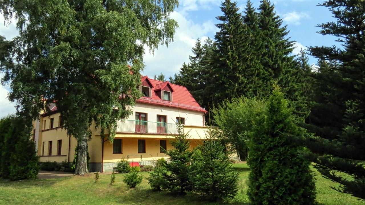 אפרטהוטל Chełmsko Śląskie Zadrna Rezydencja מראה חיצוני תמונה